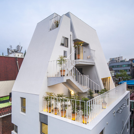 Stay_Soar Housing / studio_suspicion - Image 2 of 55