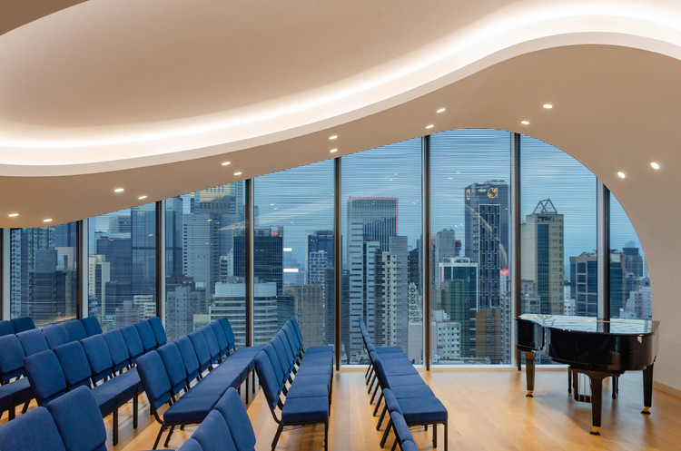 Rocco Designs Skyscraper Church in Hong Kong - Image 9 of 17