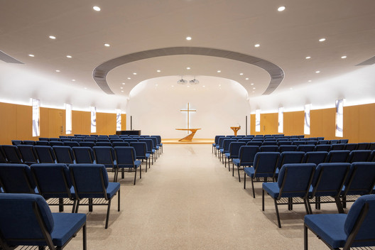 Rocco Designs Skyscraper Church in Hong Kong Rocco Designs Skyscraper Church in Hong Kong - Image 11 of 17