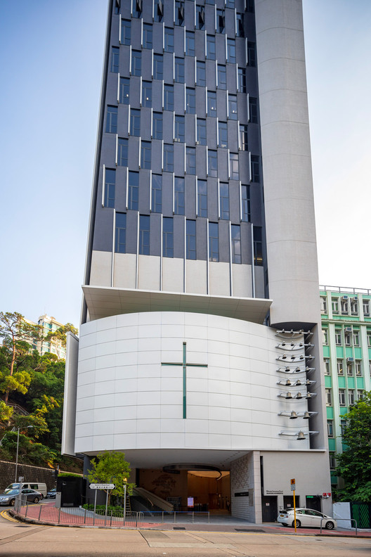 Rocco Designs Skyscraper Church in Hong Kong - More Images