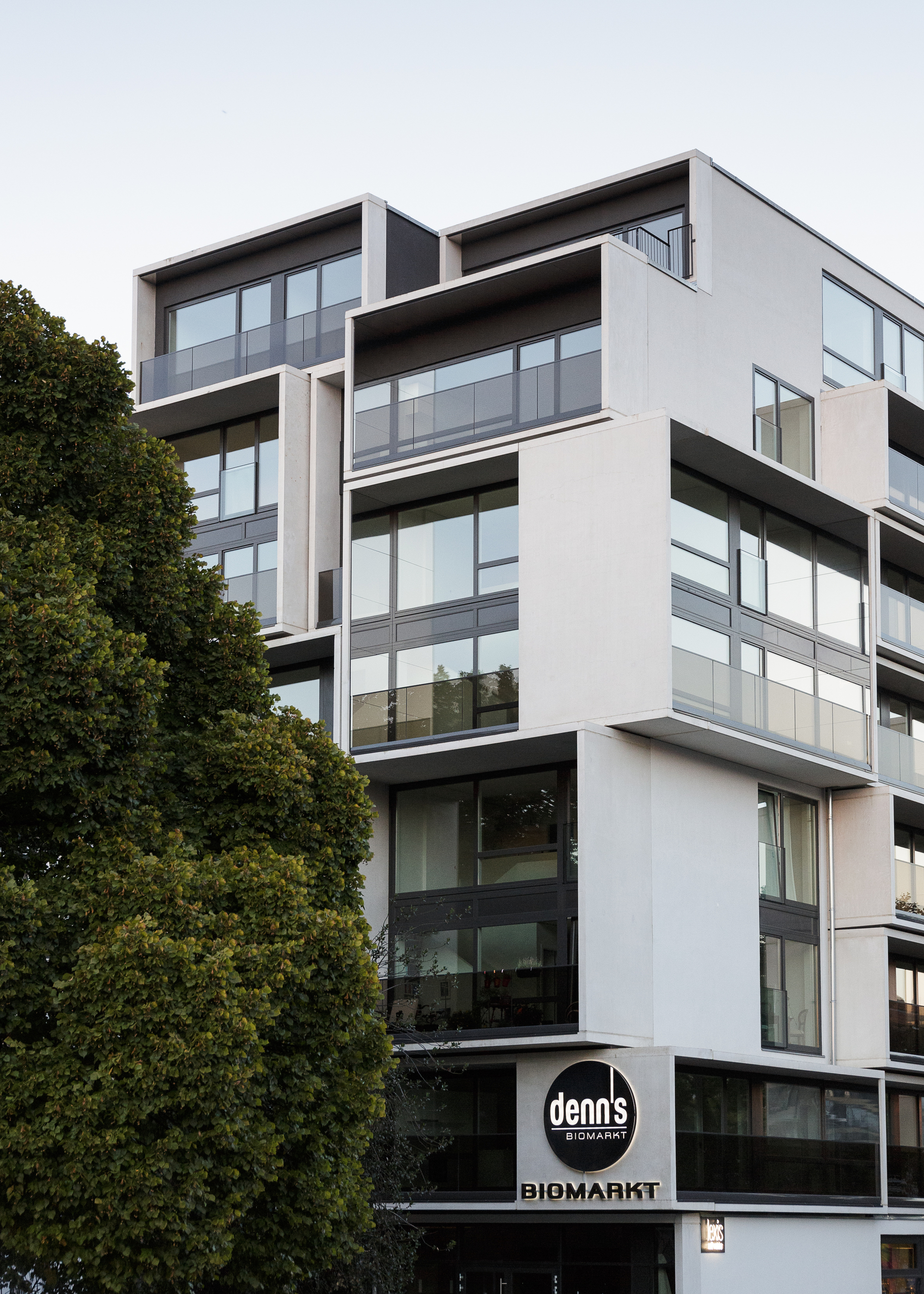 Gallery of Paragon Apartments / GRAFT 22