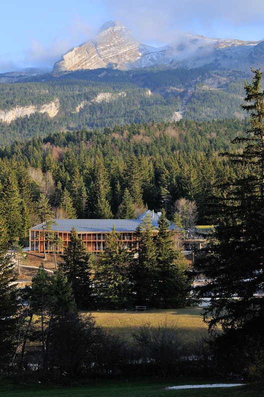 Mountain Hotel / Brenas Doucerain Architectes Mountain Hotel / Brenas Doucerain Architectes - Image 9 of 15