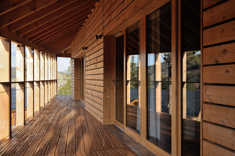 Mountain Hotel / Brenas Doucerain Architectes - Windows, Beam, Deck