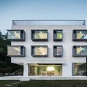 Casa das janelas / PROJECT - Imagem 2 de 36