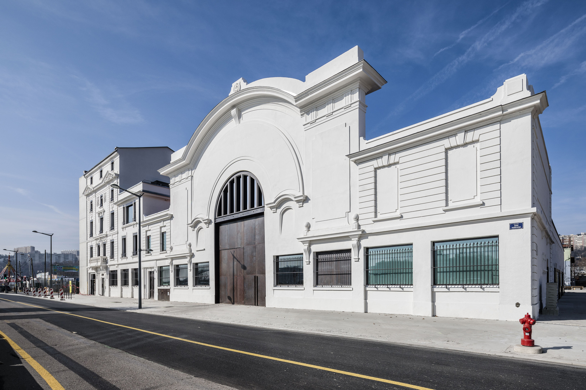 Gallery of Halle Girard Building Renovation / Vurpas Architectes 5