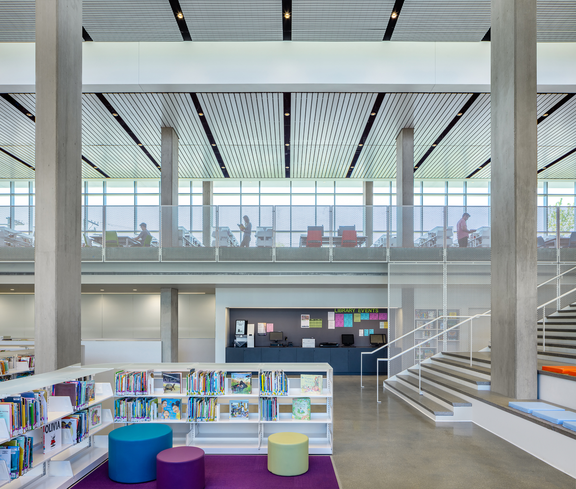 Gallery of Independence Library and Apartments / John Ronan Architects 6