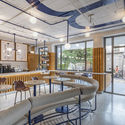 Café BigSmall Beiluoguxiang / designRESERVE - Design De Interiores