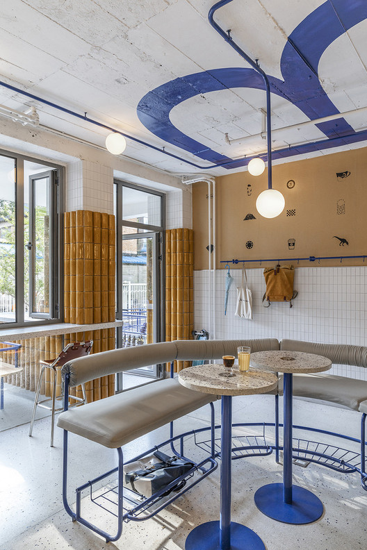 Café BigSmall Beiluoguxiang / designRESERVE - Imagem 8 de 20