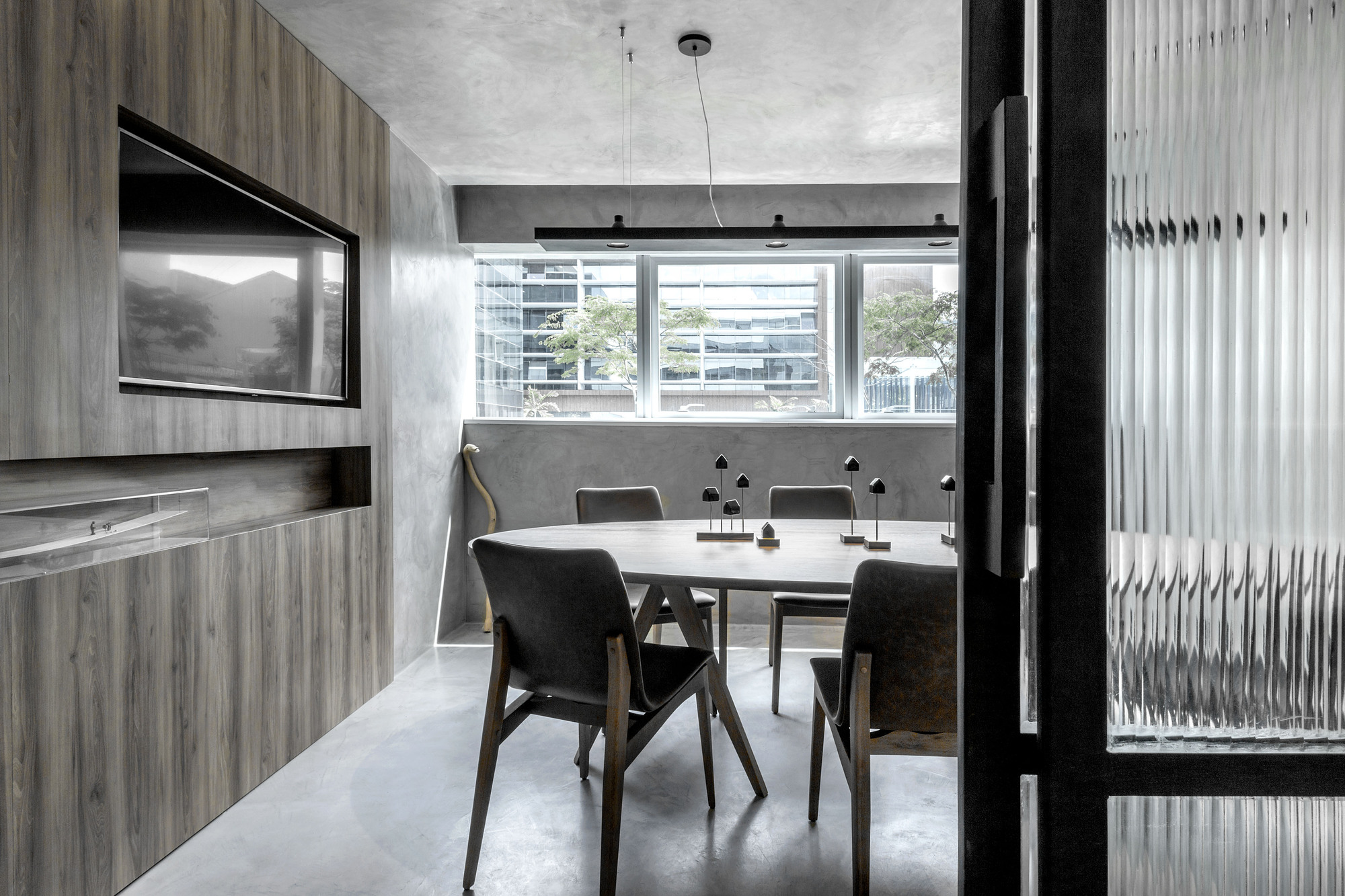 Galeria de Escritório R&E advogados / SAINZ arquitetura - 3