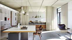 JL Madeira Office / Metro Arquitetos Associados