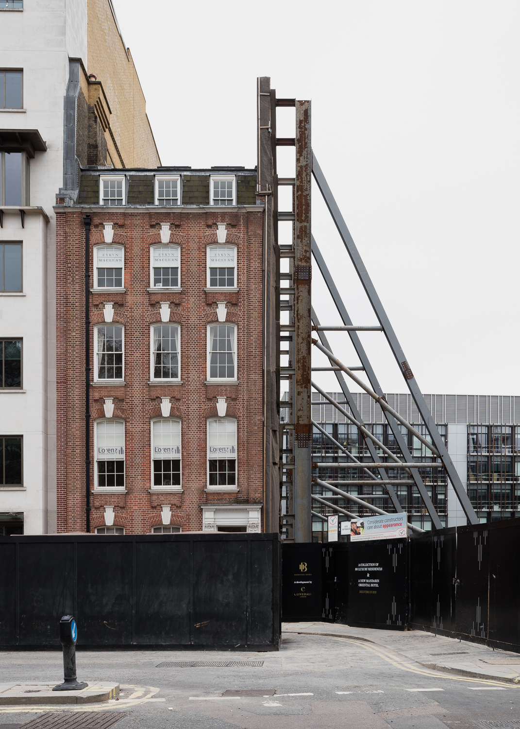 Gallery of Incomplete Structures Take the Spotlight in Photographic ...