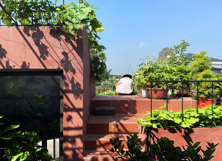 The Red Roof / TAA DESIGN - Brick, Facade, Garden