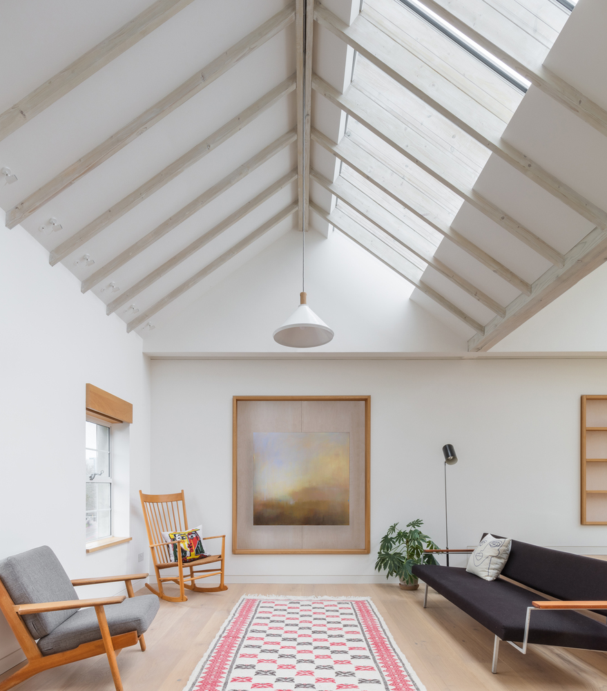 Gallery of Mile End Road Apartment Refurbishment / Vine Architecture