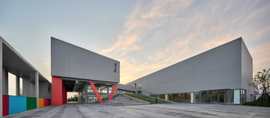 Hefei North City Central Park Primary And Middle School / Shanghai Tianhua Architecture Planning & Engineering - Image 20 of 53