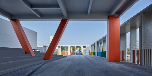 Hefei North City Central Park Primary And Middle School / Shanghai Tianhua Architecture Planning & Engineering - Image 5 of 53