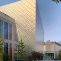 Minsheng Contemporary Art Museum / Studio Zhu-Pei - Image 3 of 25