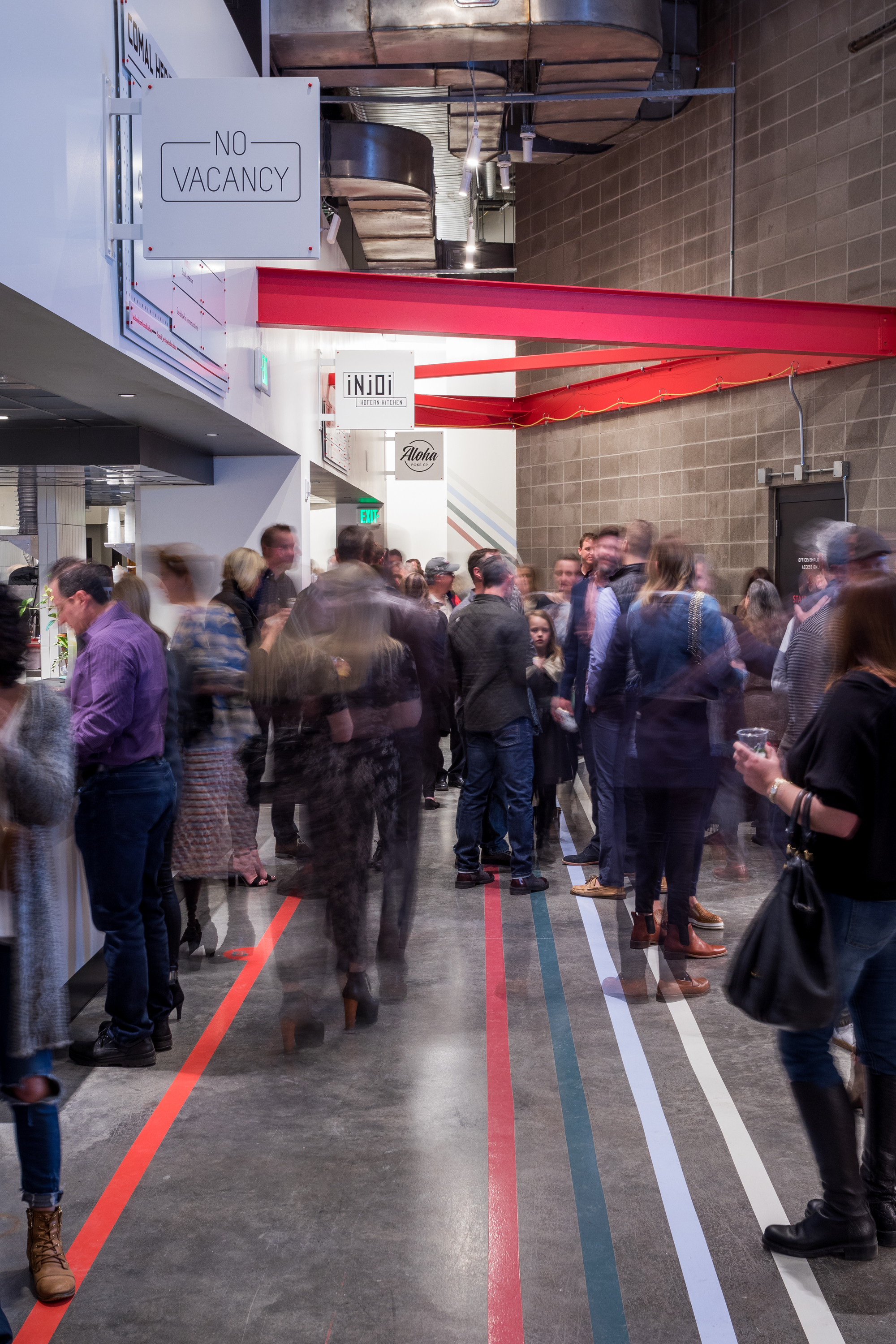 Galería de Zeppelin Station / Dynia Architects 14