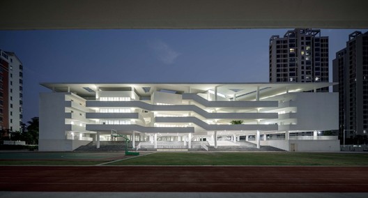 Huandao Middle School / TAO - Trace Architecture Office - Image 30 of 59