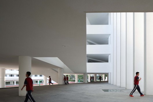 Huandao Middle School / TAO - Trace Architecture Office - Image 10 of 59