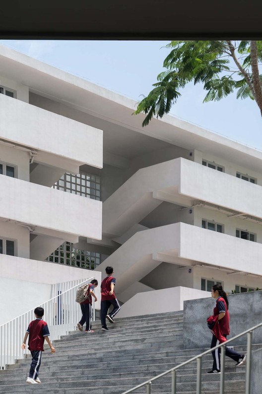 Huandao Middle School / TAO - Trace Architecture Office - Image 36 of 59