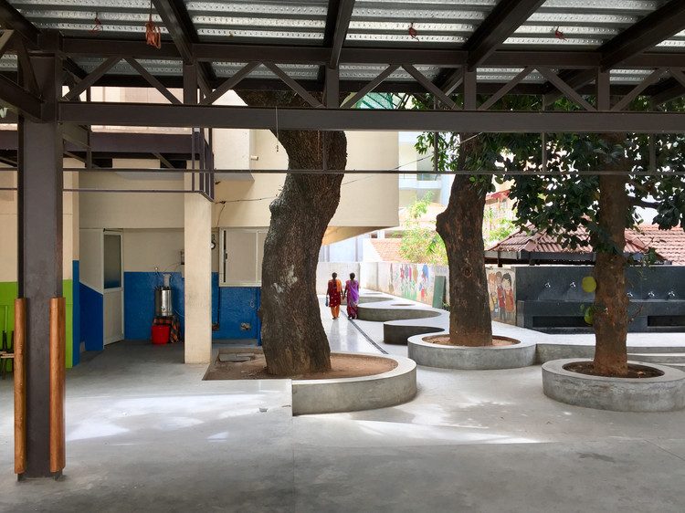 RBANMS School Extension / Mathew and Ghosh Architects - Column, Beam