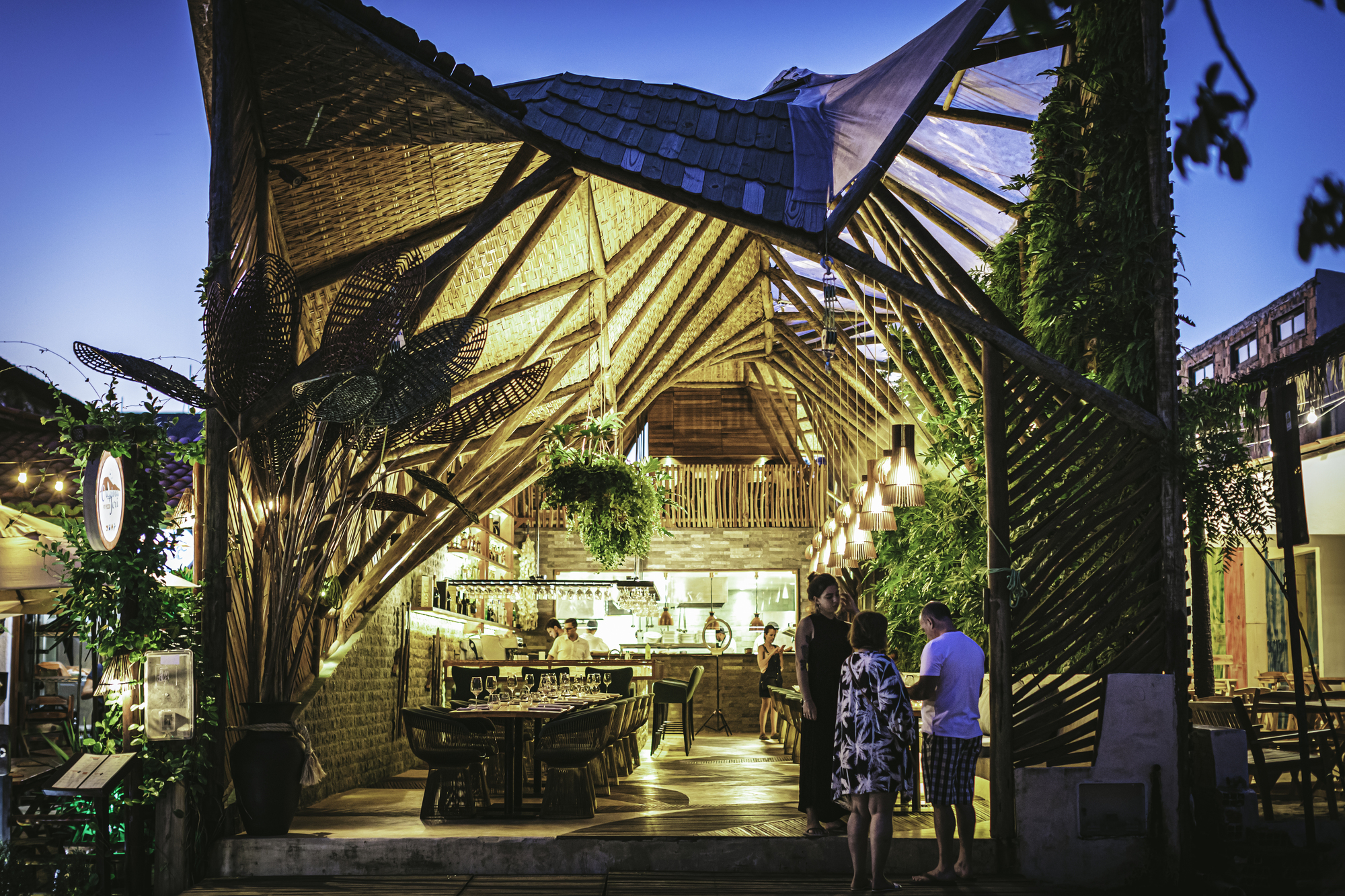 Gallery of Ello Restaurant / Mareines Arquitetura - 5