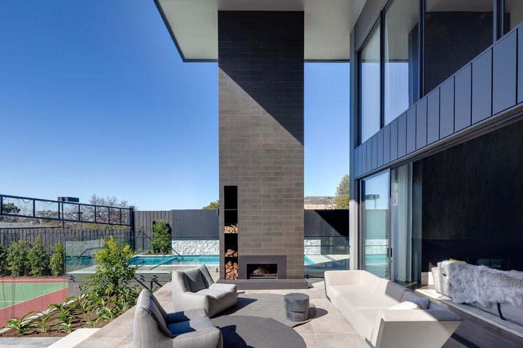 The J House / Wolf Architects - Image 4 of 23