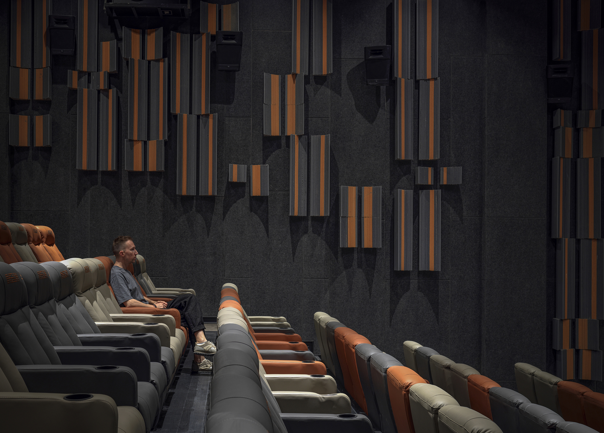 Gallery of Changsha Insun International Cinema / One Plus Partnership - 10