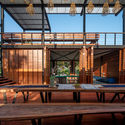 泰国乡村木屋，模块化的二进制住宅 / TA-CHA Design  - 独立住宅