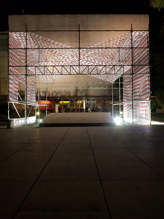 Scaffolding installations explore ephemeral architecture in Spain - Image 9 of 14