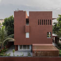 Casa Red Box / The Grid Architects - Casas