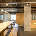 Bcredi Office / Arquea Arquitetos - Interior Photography, Kitchen, Table, Beam