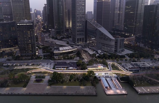 Pedestrian Bridge over Shanghai Taitong Ferry Station / Scenic Architecture Office - Image 28 of 36