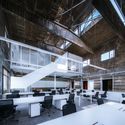 UAO Power Office / UAO Design - Interior Photography, Offices Interiors, Beam, Table, Chair