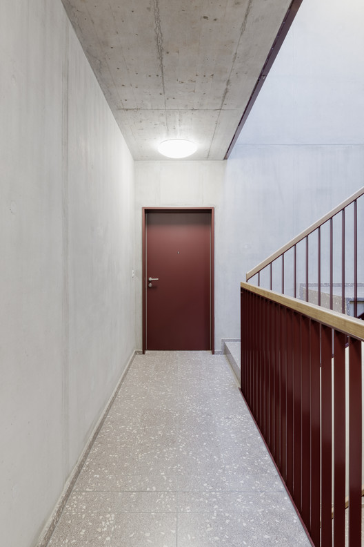 “sue&til” – New City of Wood Housing / ARGE suetil + weberbrunner architekten ag + Soppelsa Architekten “sue&til” – New City of Wood Housing / ARGE suetil + weberbrunner architekten ag + Soppelsa Architekten - Interior Photography, Handrail