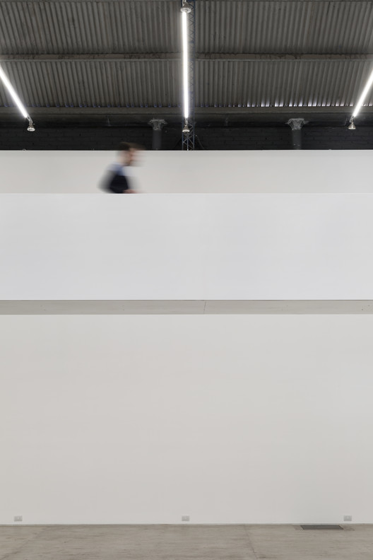 El Gran Vidrio Gallery Renovation / MMBB Arquitetos + Ben-Avid El Gran Vidrio Gallery Renovation / MMBB Arquitetos + Ben-Avid - Image 10 of 56