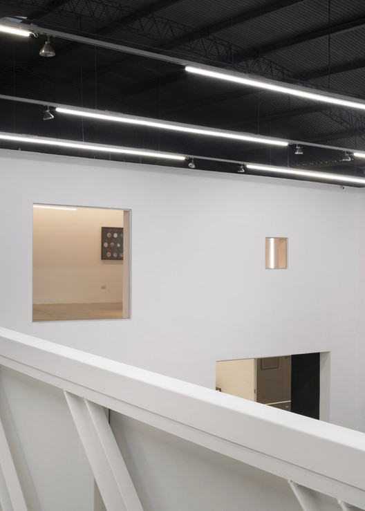 El Gran Vidrio Gallery Renovation / MMBB Arquitetos + Ben-Avid El Gran Vidrio Gallery Renovation / MMBB Arquitetos + Ben-Avid - Image 14 of 56