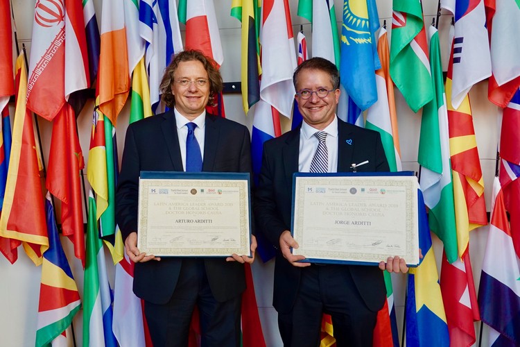 Arquitectos mexicanos Arturo y Jorge Arditti reciben Doctorado Honoris Causa “Latin America Leaders Awards 2019” - Imagen Principal