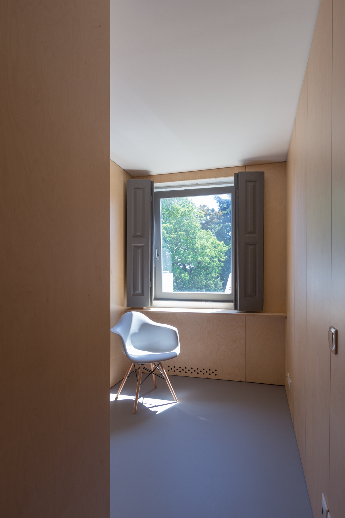 Galería de Casa LSC / Alexandre Loureiro Architecture Studio - 13