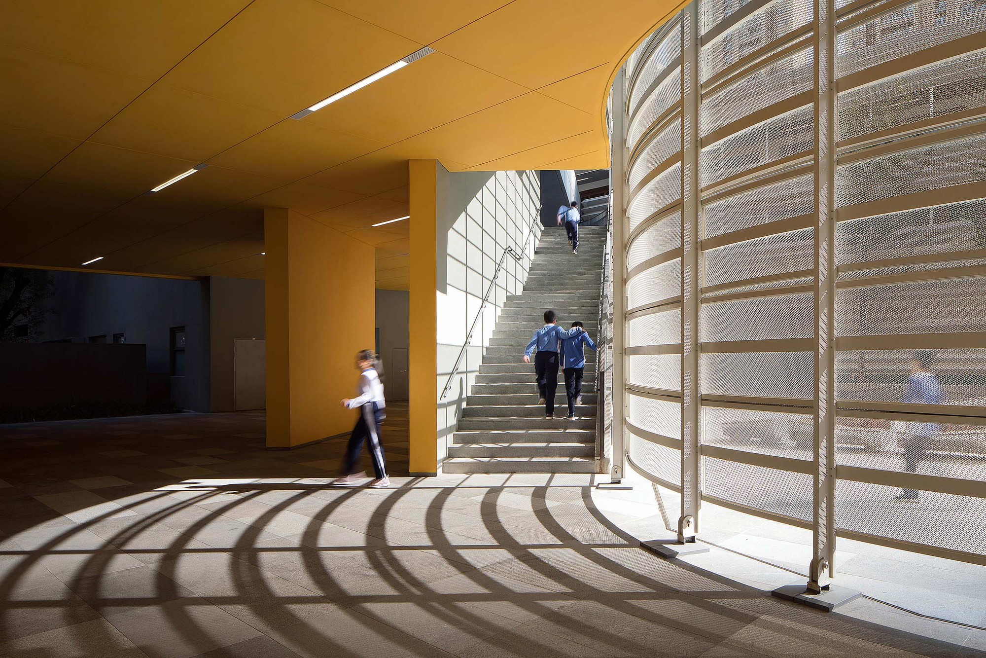 Gallery of Shenzhen Nanshan Foreign Language School / Studio Link-Arc - 20