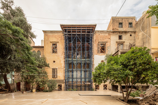 Annabel Karim Kassar Transforms 19th-century Structure into a Contemporary Family Home - Image 10 of 15