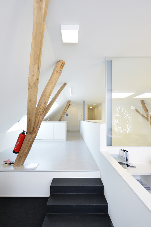 Design Office / Architekten Spiekermann - Sink, Bathroom, Beam