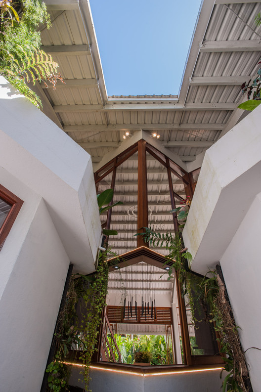 Itamambuca House / Vidal & Sant'Anna Itamambuca House / Vidal & Sant'Anna - Image 16 of 25