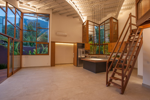 Itamambuca House / Vidal & Sant'Anna Itamambuca House / Vidal & Sant'Anna - Image 10 of 25