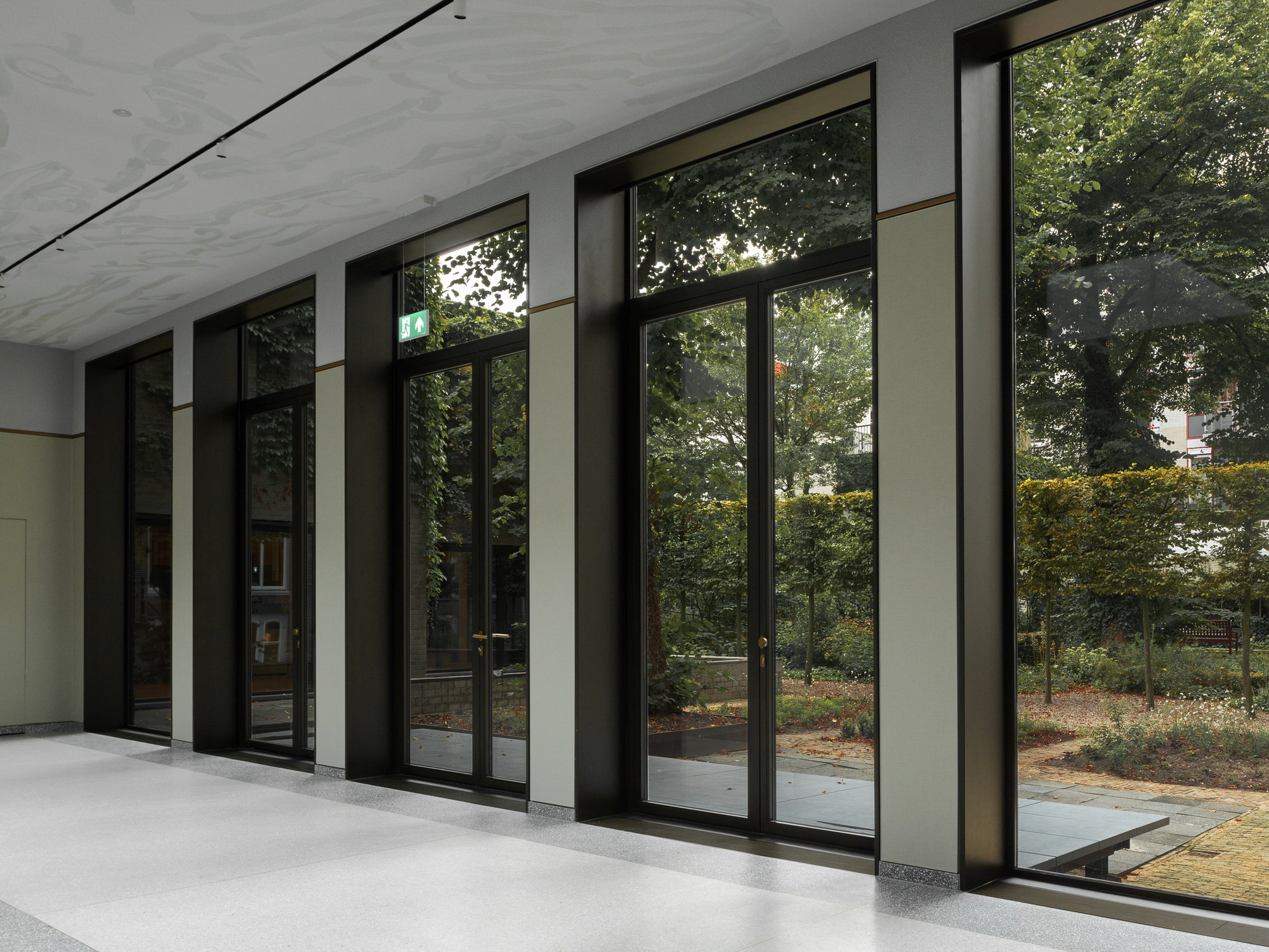 Gallery of Trippenhuis Complex / Office Winhov 20
