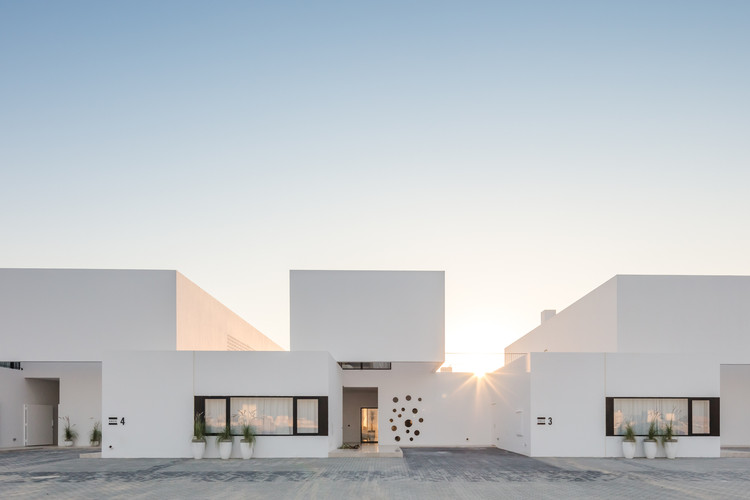New Histories: Reshaping Traditional Housing in Kuwait - Image 11 of 12