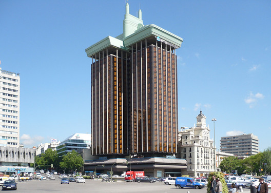 Remodelação das Torres Colón em Madri: adaptar e/ou proteger?