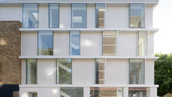 Paintworks Apartments  / DROO