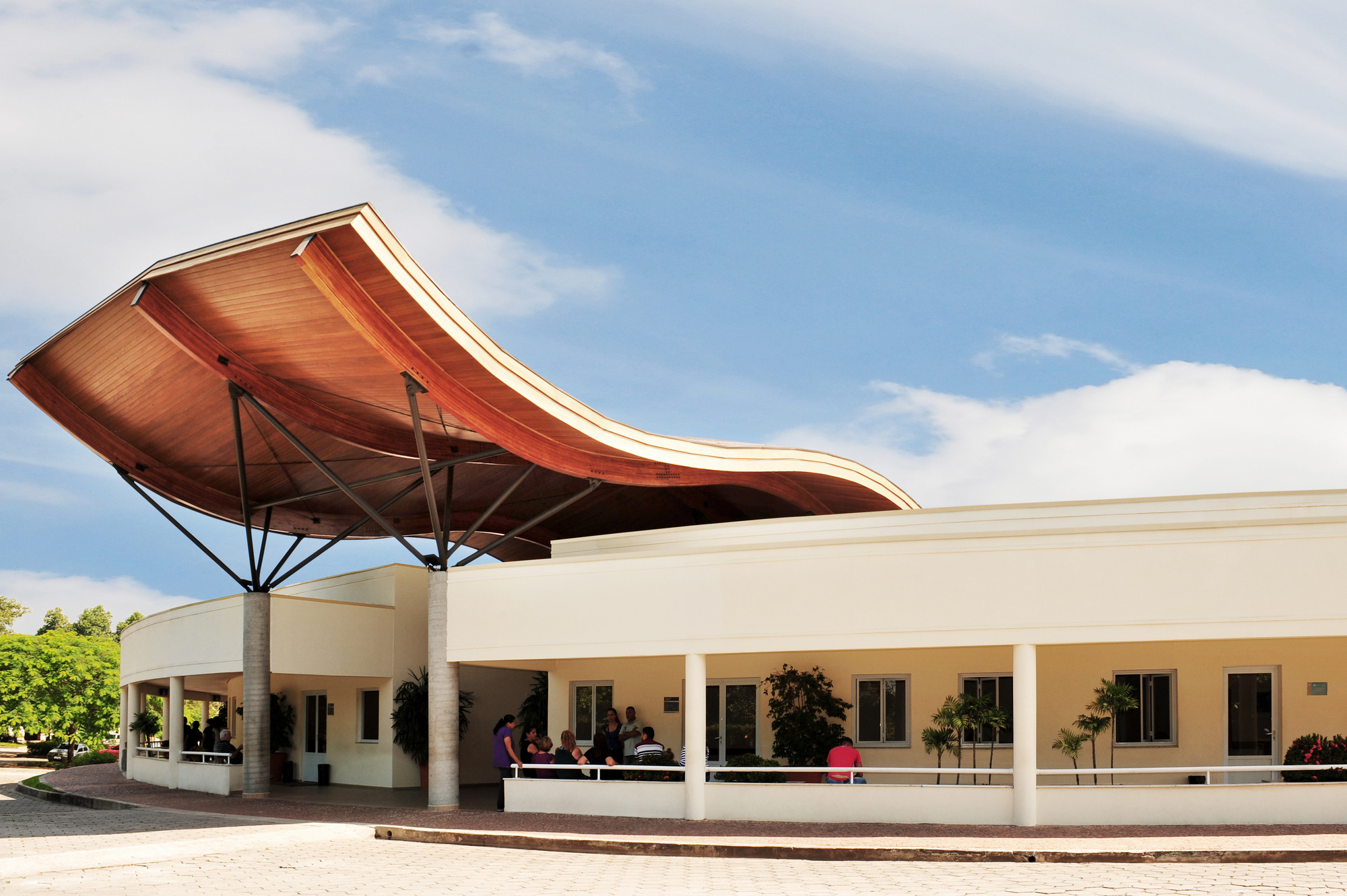 Galería de Cementerio Memorial Parque das Cerejeiras / Crisa Santos