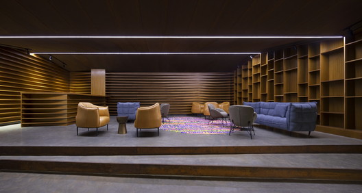 CCELL Office / CM Design - Image 4 of 24